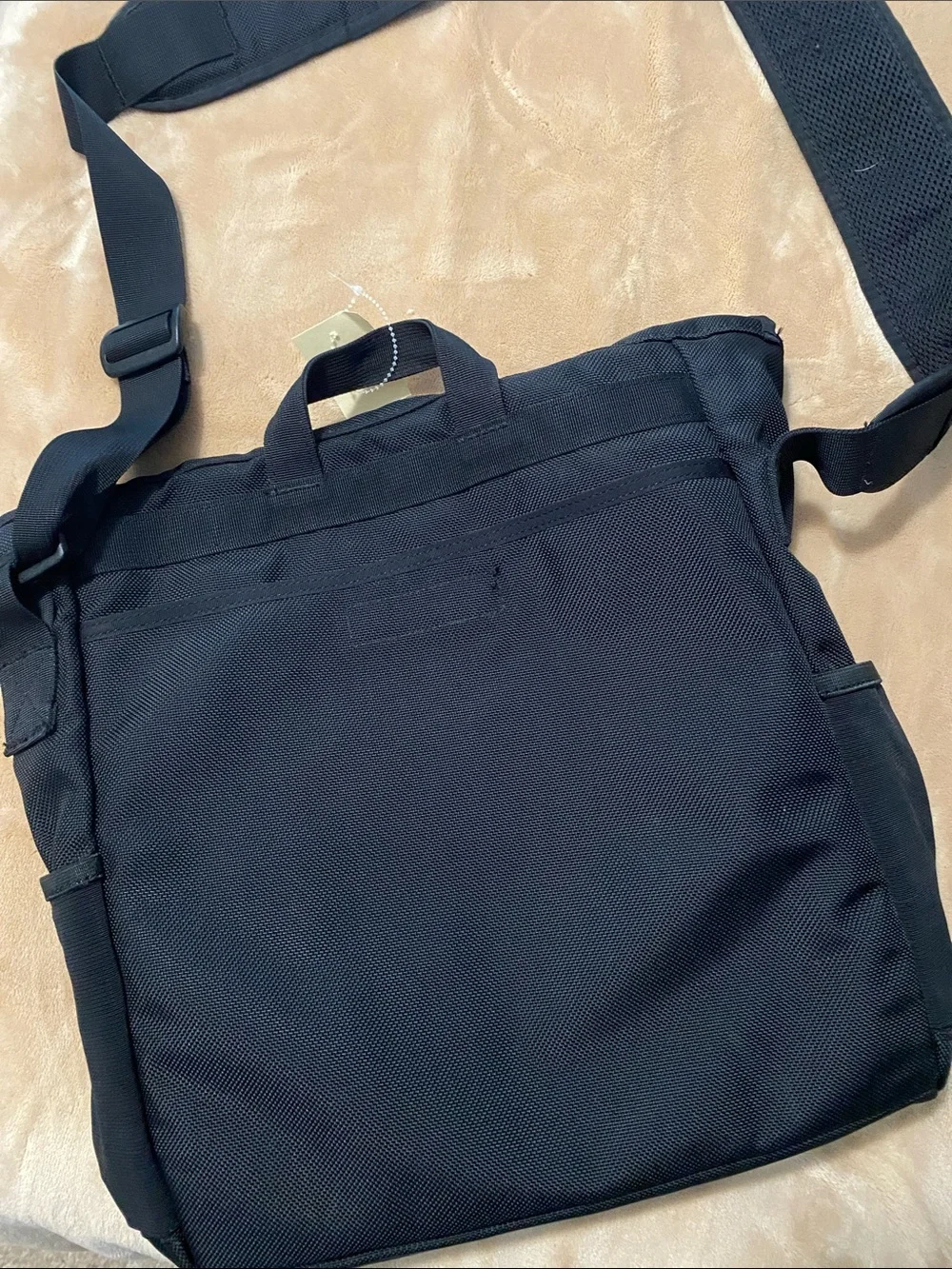 Patagonia Black All Vertical Mass Shoulder Laptop Bag with Front Zip